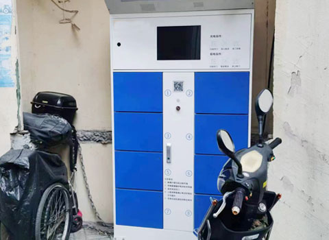 停車場換電柜(圖4) 停車場換電柜(圖4)